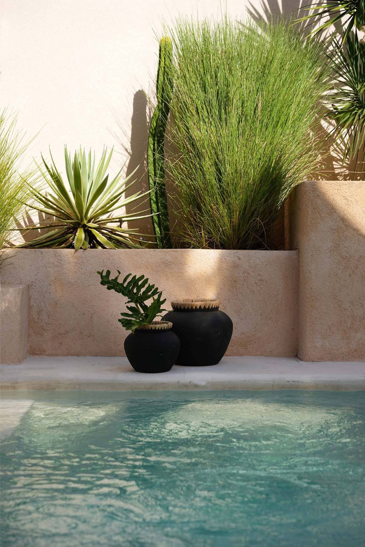 Vaso Styly - Preto Natural - Grande